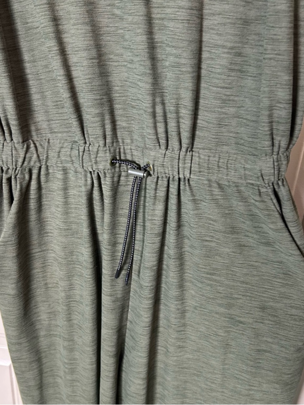 Old Navy Active Women’s Breath On Jumpsuit OliveGreen Sleeveless Wide Leg Small - Picture 5 of 12